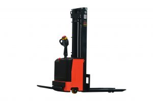 7SMITH Electric stacker with stand 1500kg 260cm
